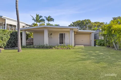 872 Scenic Hwy, Kinka Beach, QLD 4703