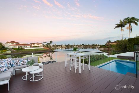 Property photo of 6 Village High Road Benowa QLD 4217