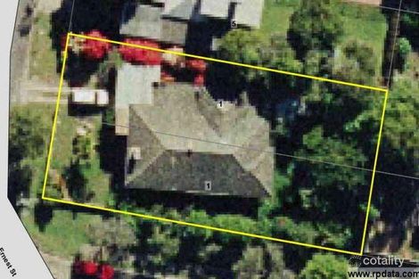 Property photo of 1 Ernest Street Labrador QLD 4215