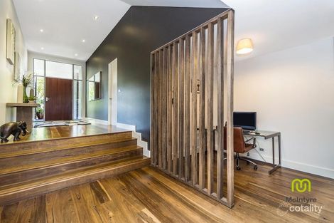 Property photo of 11 Robinia Place Jerrabomberra NSW 2619