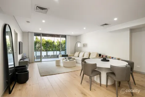 Property photo of 316-324 Barrenjoey Road Newport NSW 2106