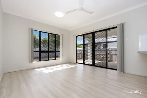 Property photo of 39 Medici Drive Kelso QLD 4815