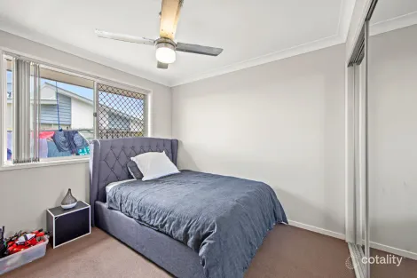Property photo of 7 Flybridge Way Hope Island QLD 4212
