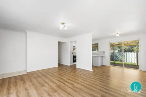 Property photo of 19 Barcrest Court Crestmead QLD 4132