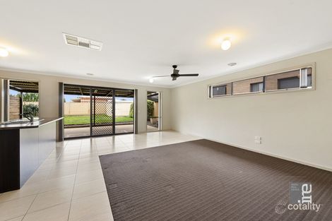 Property photo of 32 Thomas Wedge Drive Wangaratta VIC 3677