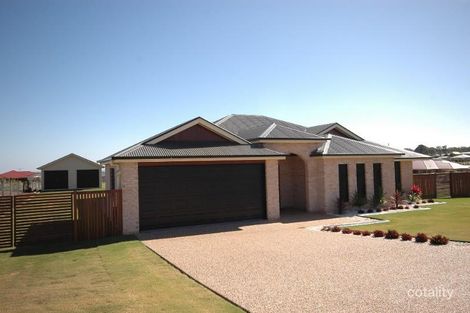 27 Mitchell Rd, Highfields, QLD 4352