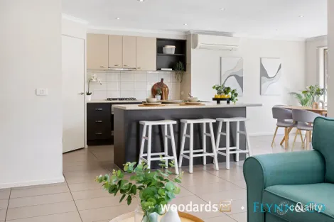 Property photo of 6 Rosella Rise Rosebud VIC 3939
