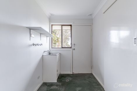 Property photo of 35 Coral Crescent Dubbo NSW 2830