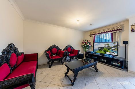 Property photo of 33 Elinda Place Reservoir VIC 3073
