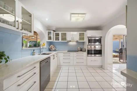 Property photo of 476 Anzac Avenue Kippa-Ring QLD 4021