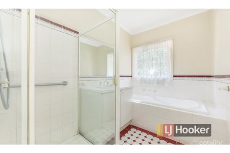 Property photo of 13-14 Branca Court Narre Warren North VIC 3804