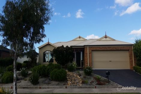 Property photo of 54 Scotsdale Drive Cranbourne East VIC 3977