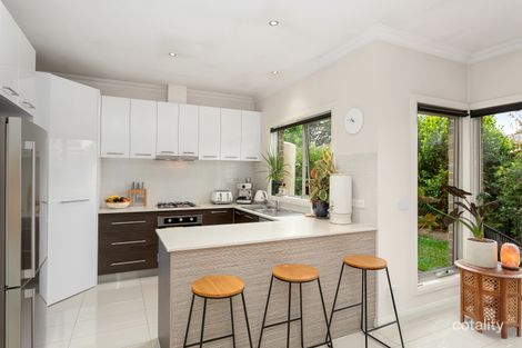 Property photo of 5/12 Lemon Tree Lane Greensborough VIC 3088