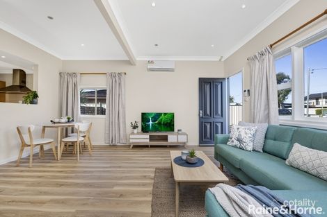 Property photo of 19A Elouera Avenue Buff Point NSW 2262