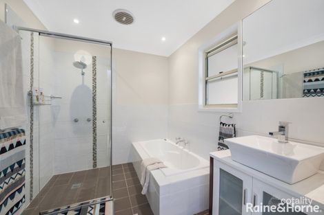 Property photo of 19A Elouera Avenue Buff Point NSW 2262