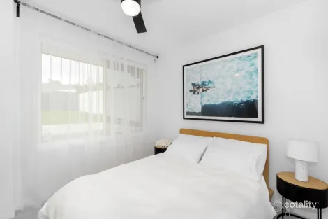 Property photo of 25 Marble Drive Carrara QLD 4211