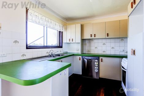 Property photo of 22 Vermont Crescent Mount Warren Park QLD 4207