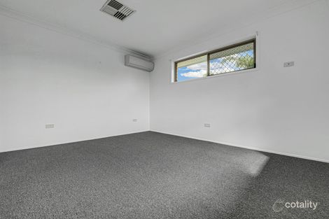 Property photo of 1 Palm Court Clinton QLD 4680