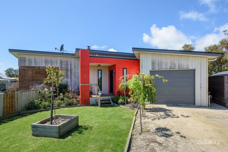 Property photo of 3 Wattle Court Sandy Point VIC 3959