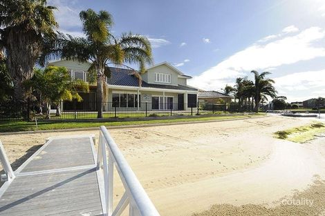 7 Cocos Ct, Patterson Lakes, VIC 3197