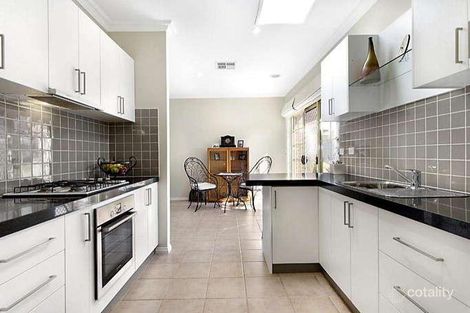 Property photo of 2/16 Graves Street Essendon VIC 3040