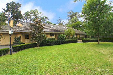 Property photo of 19 Banoon Road Eltham VIC 3095