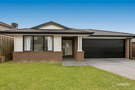 Property photo of 3 Nutmeg Close Berwick VIC 3806