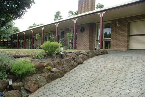 Property photo of 3 Fiona Court Narre Warren VIC 3805