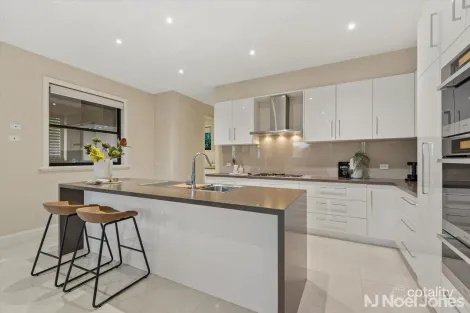 Property photo of 3 Scurry Drive Croydon VIC 3136