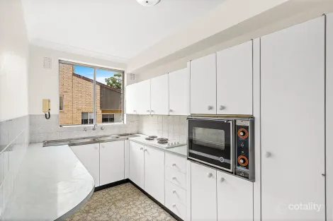 Property photo of 12/2-4 Curtis Street Caringbah NSW 2229