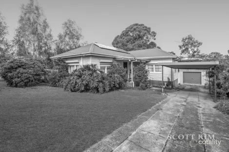 Property photo of 10 Darbyshire Road Mount Waverley VIC 3149