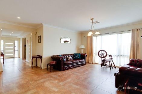 Property photo of 8 Olde Coach Road Greenwith SA 5125