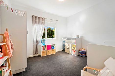 Property photo of 28 Parer Street Frankston VIC 3199