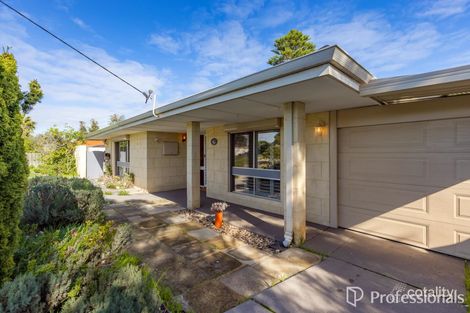 Property photo of 6 Ferndale Crescent Ferndale WA 6148