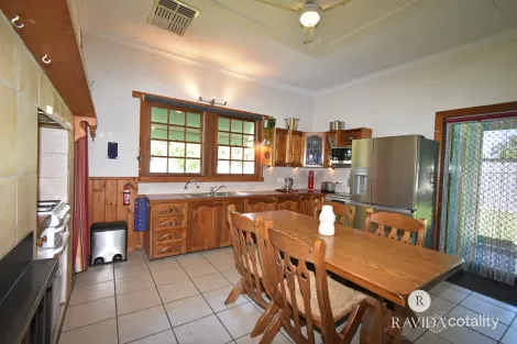 Property photo of 27 Epsom Road Chiltern VIC 3683