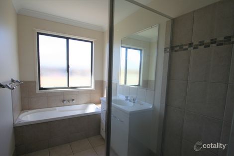 Property photo of 5 Siobahn Court Emerald QLD 4720