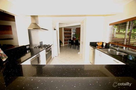 Property photo of 9 Deerhurst Road Brookfield QLD 4069