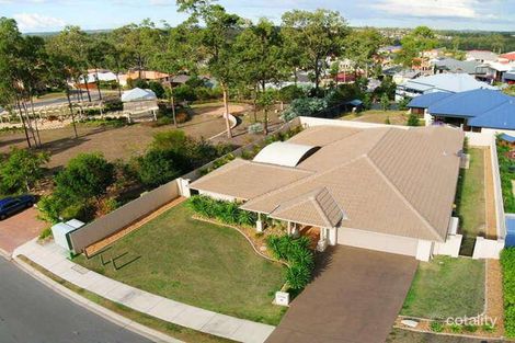 8 St Andrews Ave, Forest Lake, QLD 4078