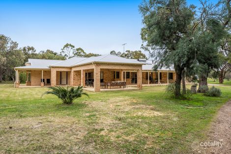 Property photo of 33 Woodview Way Barragup WA 6209