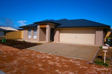 24 Miranda Pl, Seaford Meadows, SA 5169