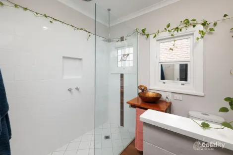 Property photo of 112 Colman Street Wodonga VIC 3690