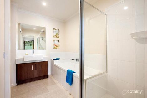 Property photo of 2/28 Station Crescent Baxter VIC 3911
