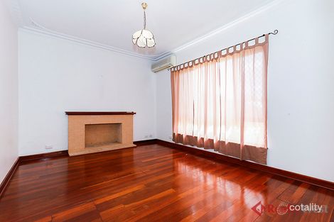 Property photo of 58 Pearl Road Cloverdale WA 6105