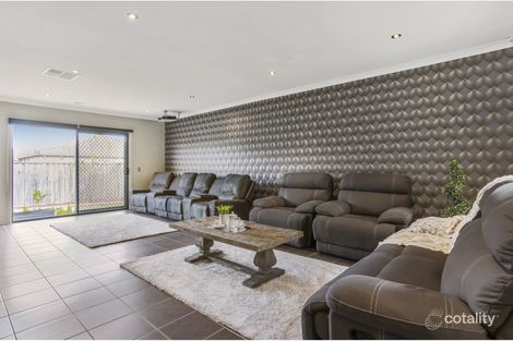 Property photo of 5 Els Court Berwick VIC 3806