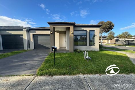 Property photo of 3 Tilia Drive Cranbourne North VIC 3977
