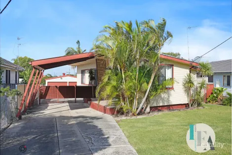 Property photo of 17 Barnes Street Warilla NSW 2528