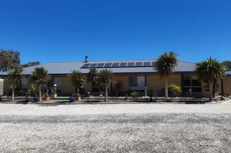 3 Hunts Rd, Wye, SA 5291