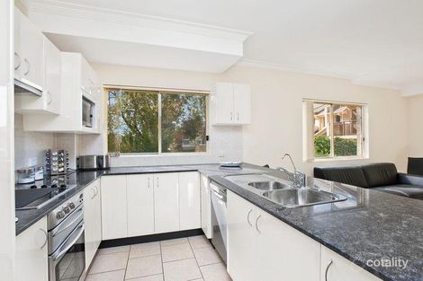 Property photo of 4/831 Henry Lawson Drive Picnic Point NSW 2213