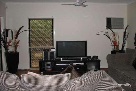 Property photo of 17 Park Avenue Emerald QLD 4720