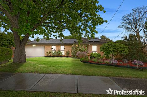 Property photo of 14 Old Kent Road Mooroolbark VIC 3138